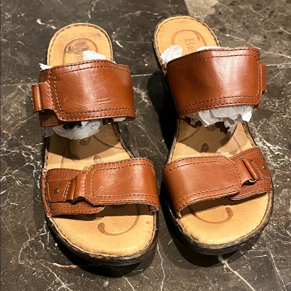 Born Tan Leather Footwear